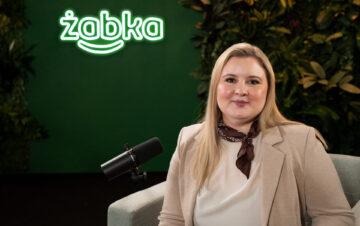 #DobrzeMieć szansę na nowy start|  #DobrzeMieć marzenia o podróżach i rozwoju swojej kariery- przekonuje Zvierieva Yuliia  🏙️💼