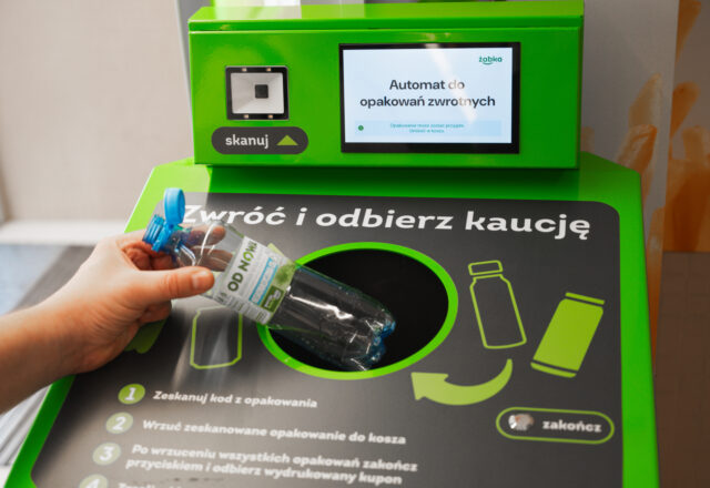 System kaucyjny w Żabce – sieć nagradza klientów żappsami