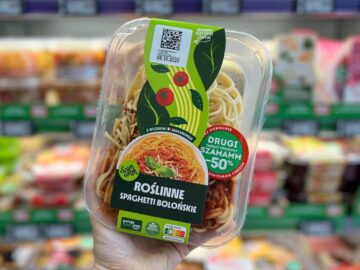 Coraz więcej osób na diecie wegetariańskiej – rewolucja na talerzu